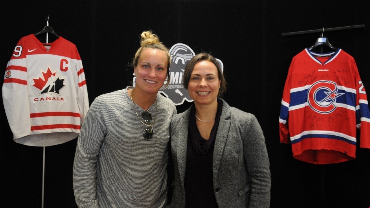Marie-Philip Poulin et Lisa-Marie Breton-Lebreux
