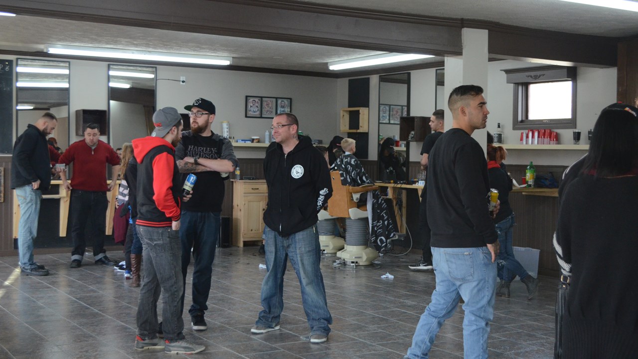 Ouverture d'un salon de barbier et de tatouage à Saint-Georges