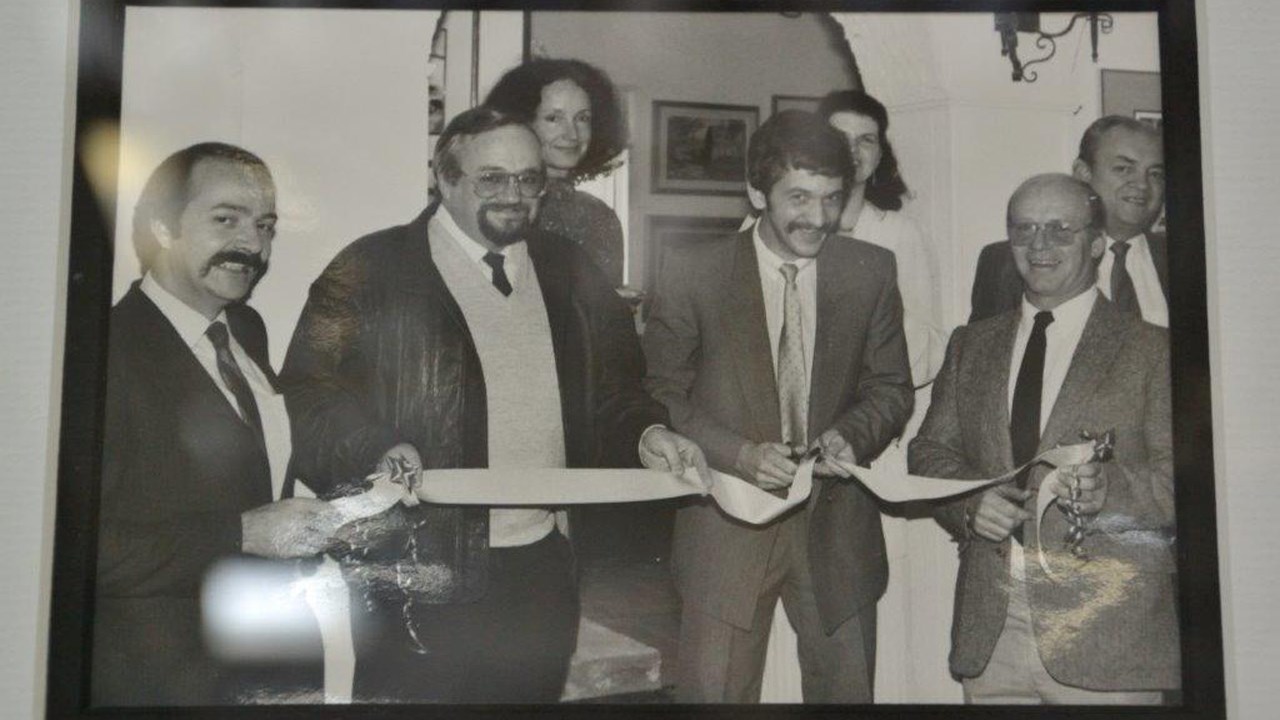 Les Ateliers Hors Cadre célèbrent leurs 30 ans avec une exposition de toiles