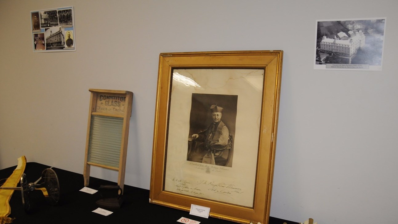 L'exposition du 150e anniversaire de Saint-Éphrem est désormais ouverte au public
