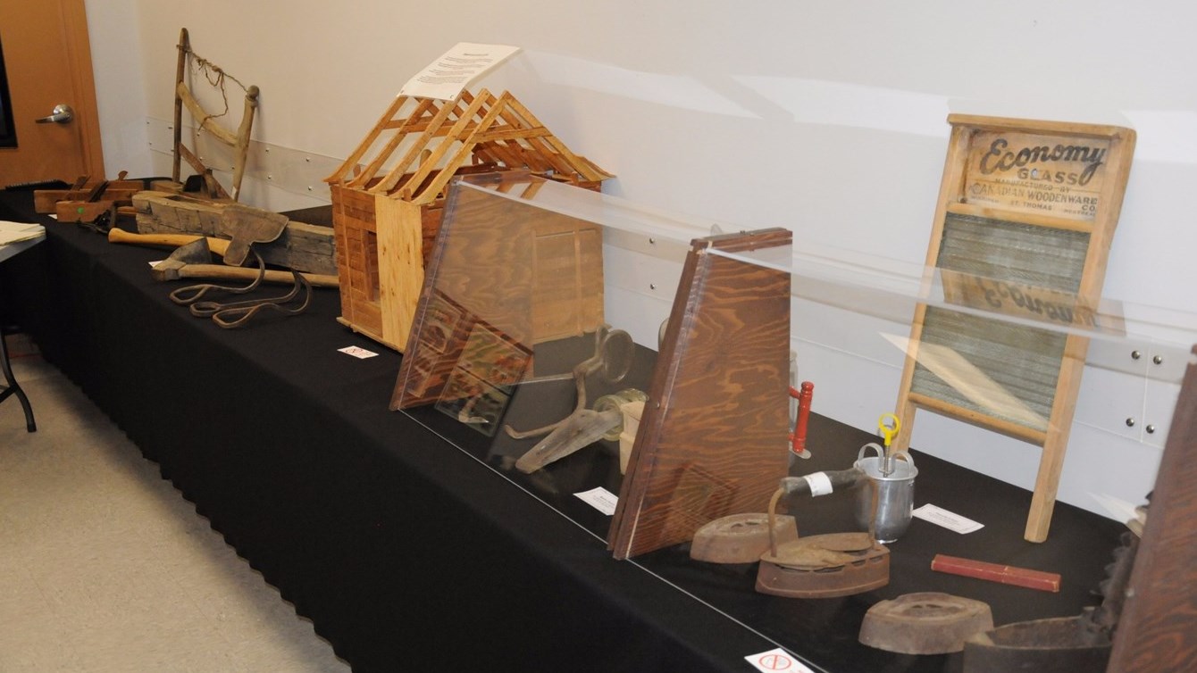L'exposition du 150e anniversaire de Saint-Éphrem est désormais ouverte au public