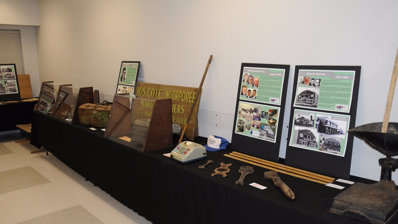 L'exposition du 150e anniversaire de Saint-Éphrem est désormais ouverte au public