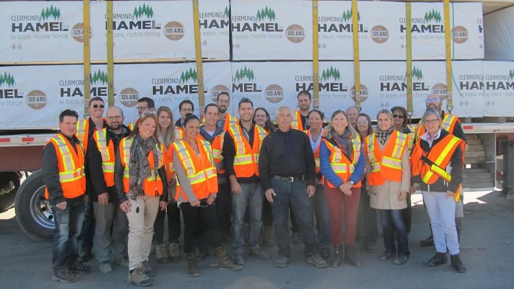 Le Développement économique de la Nouvelle-Beauce inspire les jeunes avec une tournée d'entreprises