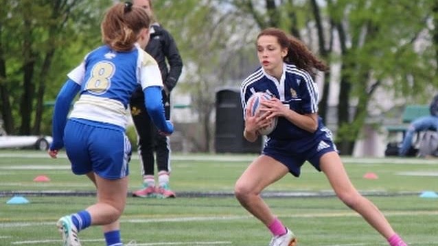 Charlotte Bouchard obtient sa place sur l'équipe du Québec de rugby des moins de 18 ans