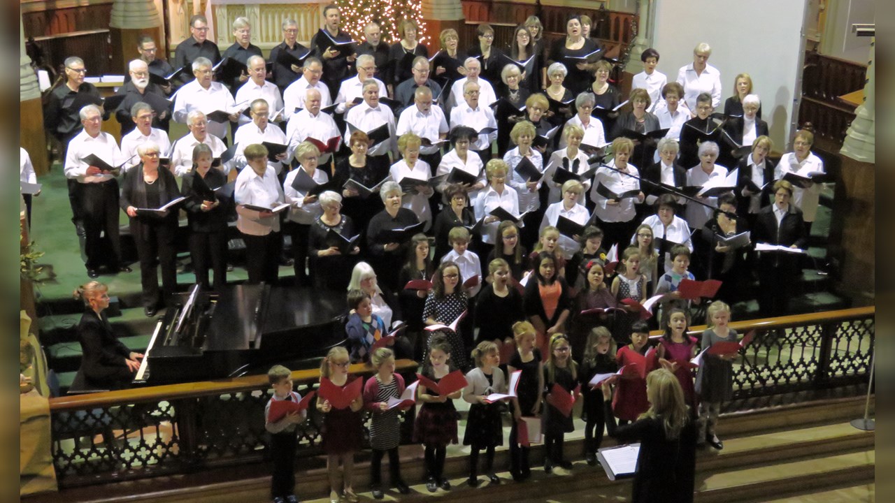Plus de 500 personnes assistent au spectacle du 100e anniversaire de l'orgue Casavant