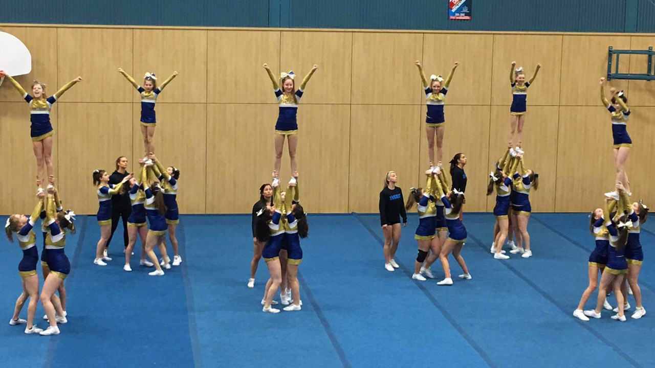 L’École secondaire Veilleux accueille plus de 600 cheerleaders au tournoi du RSEQ