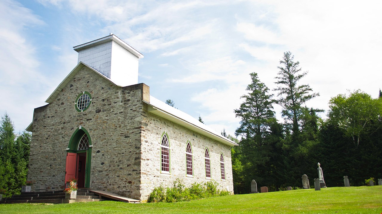 La Corporation de conservation du patrimoine de Saint-Simon-les-Mines recevra 1000$ pour la rédaction d’un livre sur l’histoire du fief de Cumberland.