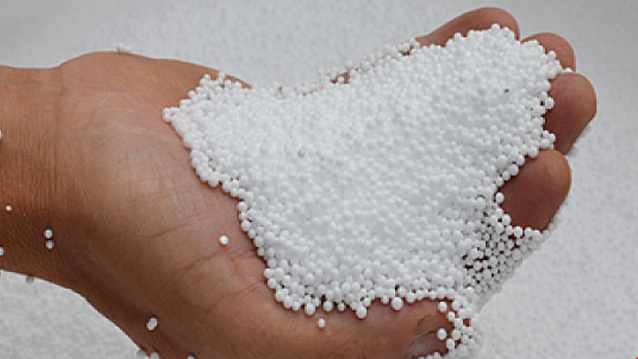 L’Isobill est composé de billes de polystyrène qui seront agencées à une colle.