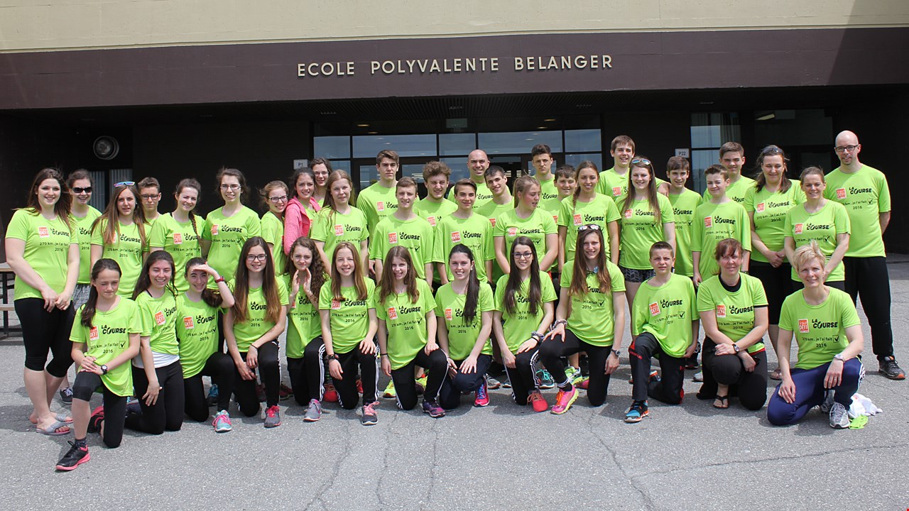 Au total, 35 élèves et six accompagnateurs de la polyvalente Bélanger de Saint-Martin prenaient part à la course à relais.