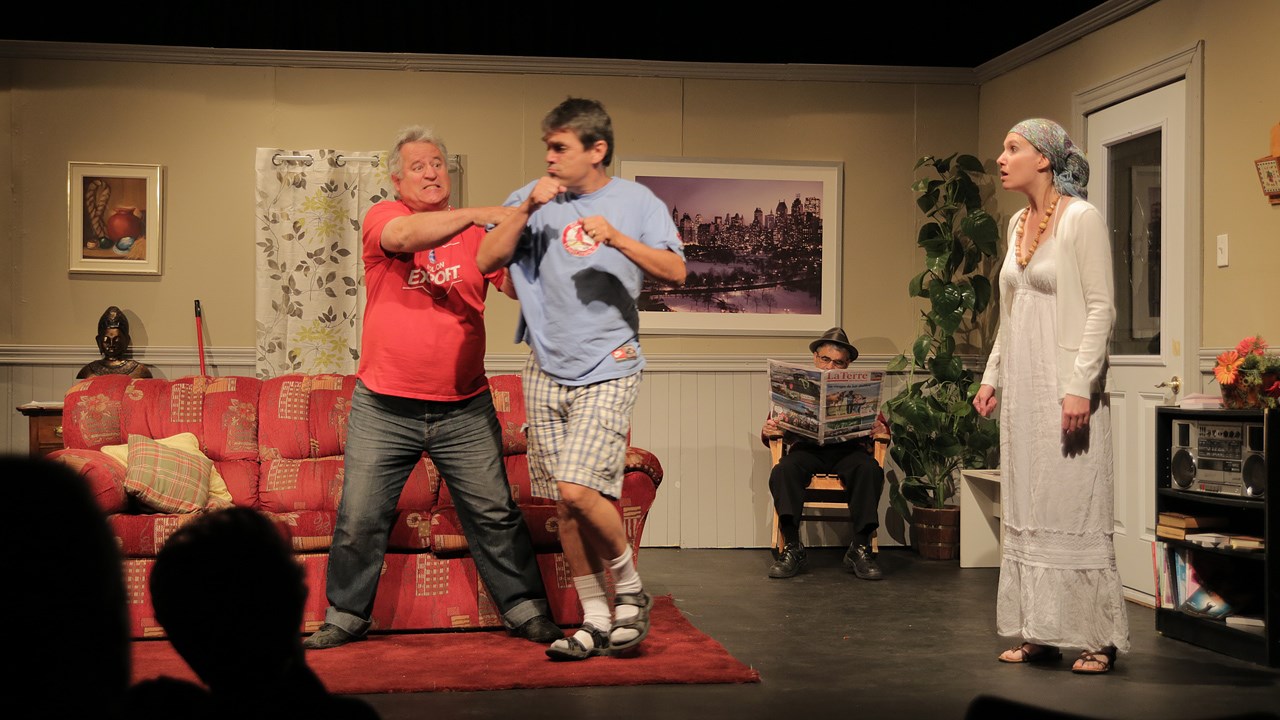 Le Théâtre du Ganoué amorce en force sa saison 2016 avec la pièce « Chambres à louer! »