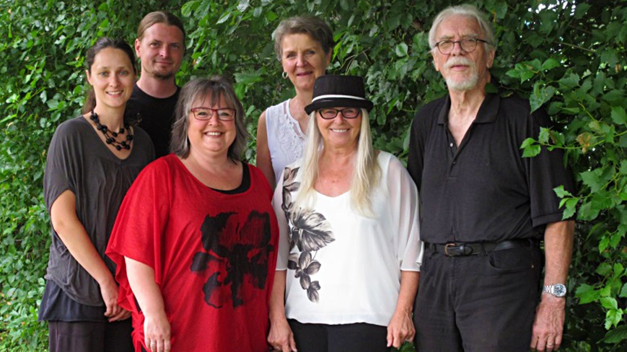 De gauche à droite, le C.A. d’Art en Beauce LA COLLECTION: Nadia Mercier, administratrice; Jean-François Maheux, administrateur; Caroline Veilleux, secrétaire; Diane Pomerleau, administratrice; Lise Bernard, présidente; ainsi que Christian Fleitz, trésorier.  Absent sur la photo, Joseph-Richard Veilleux, vice-président. 