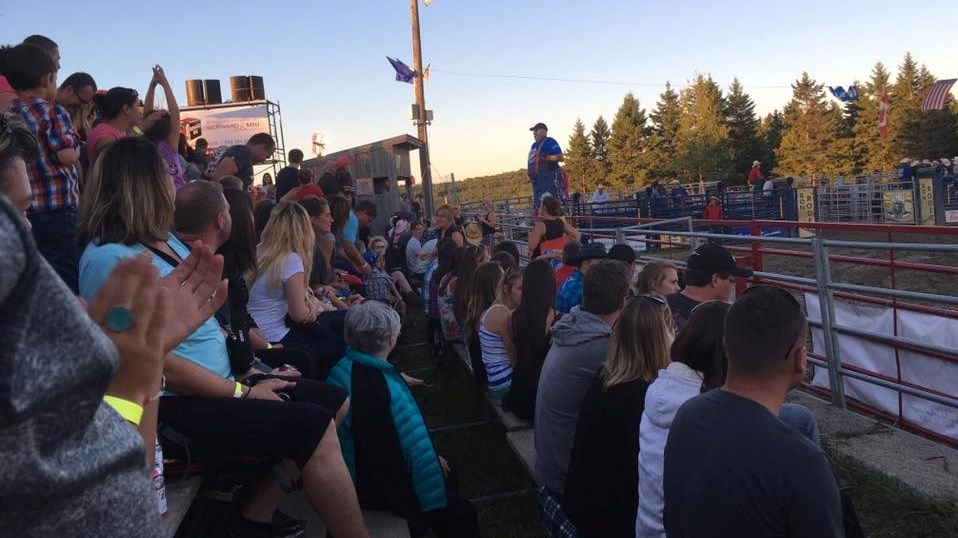 Bob Bissonnette et les rodéos attirent une masse de spectateurs à Saint-Victor