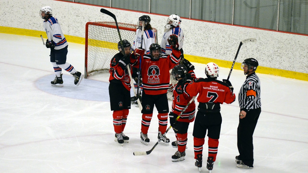 Victoire fracassante du Beauce Mitsubishi Junior A sur le Bar l'Entracte de Beauce-Centre