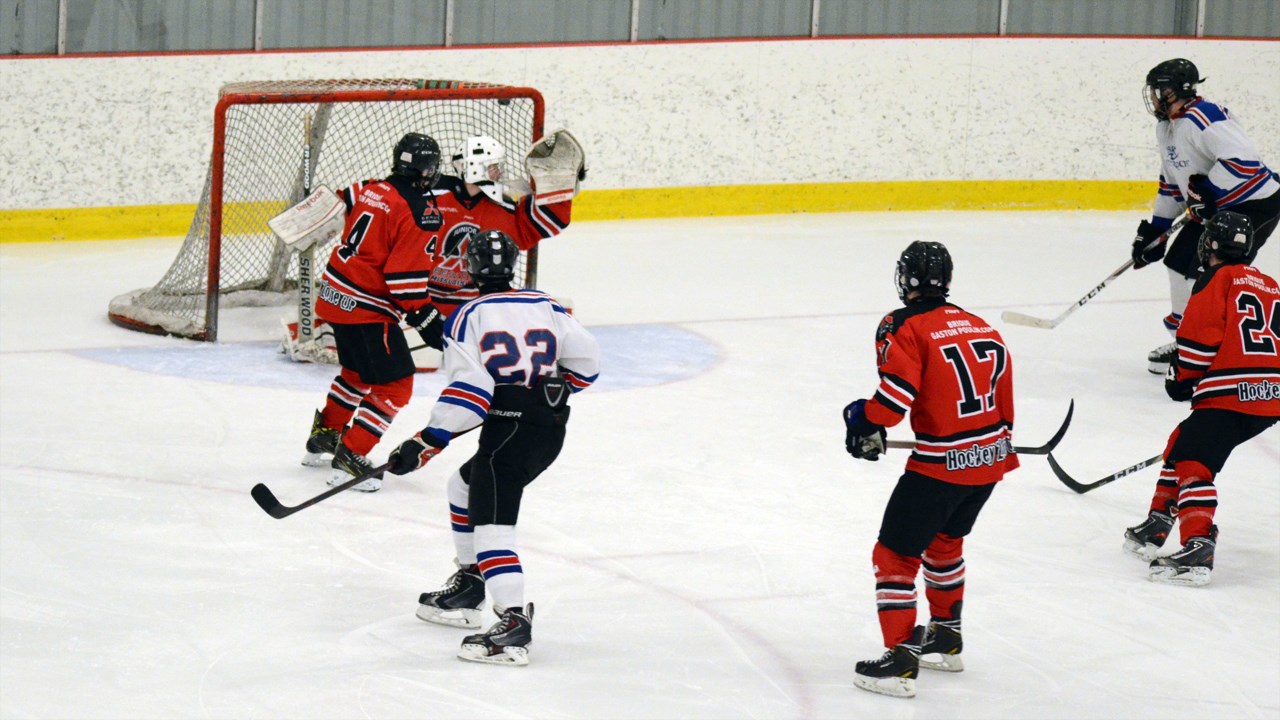 Victoire fracassante du Beauce Mitsubishi Junior A sur le Bar l'Entracte de Beauce-Centre