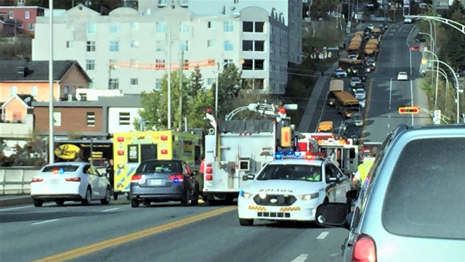 L'incident s'est produit aux alentours de 16 h 15 lors du jeudi 5 octobre 2017 sur le pont David-Roy à Saint-Georges.