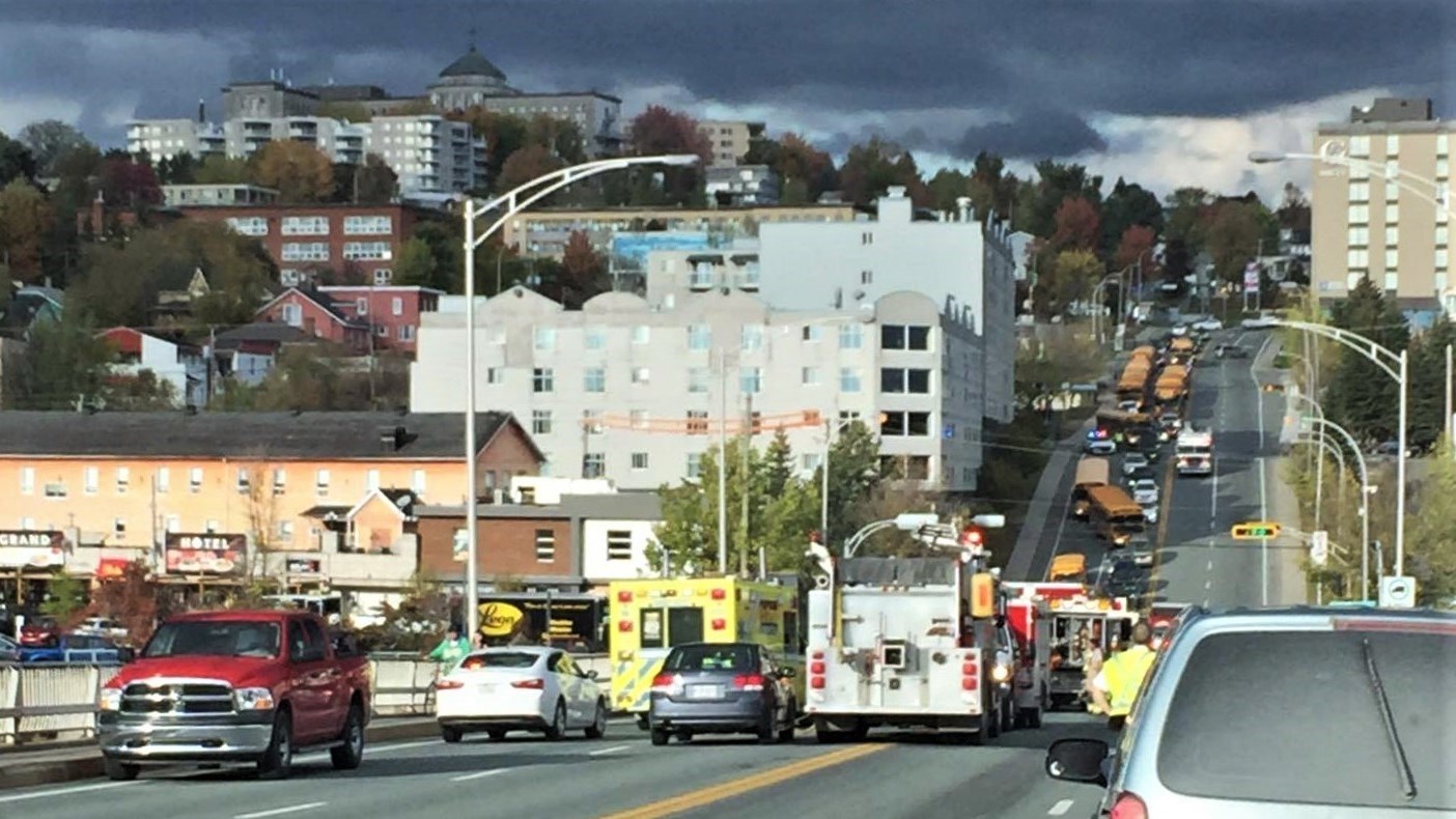 L'incident s'est produit aux alentours de 16 h 15 lors du jeudi 5 octobre 2017 sur le pont David-Roy à Saint-Georges.
