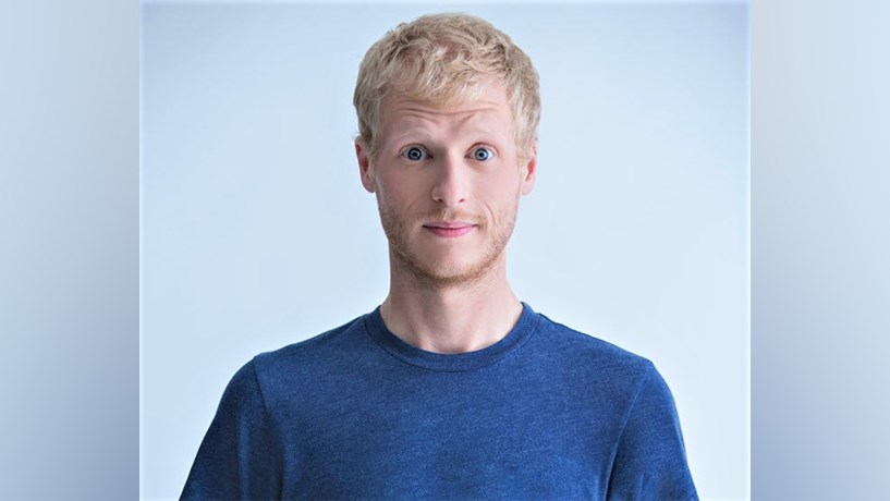 Simon Leblanc présentera son spectacle « Tout court » le vendredi, 13 octobre 2017, à 20 h, à la salle Alphonse-Desjardins du Cégep Beauce-Appalaches, à Saint-Georges.