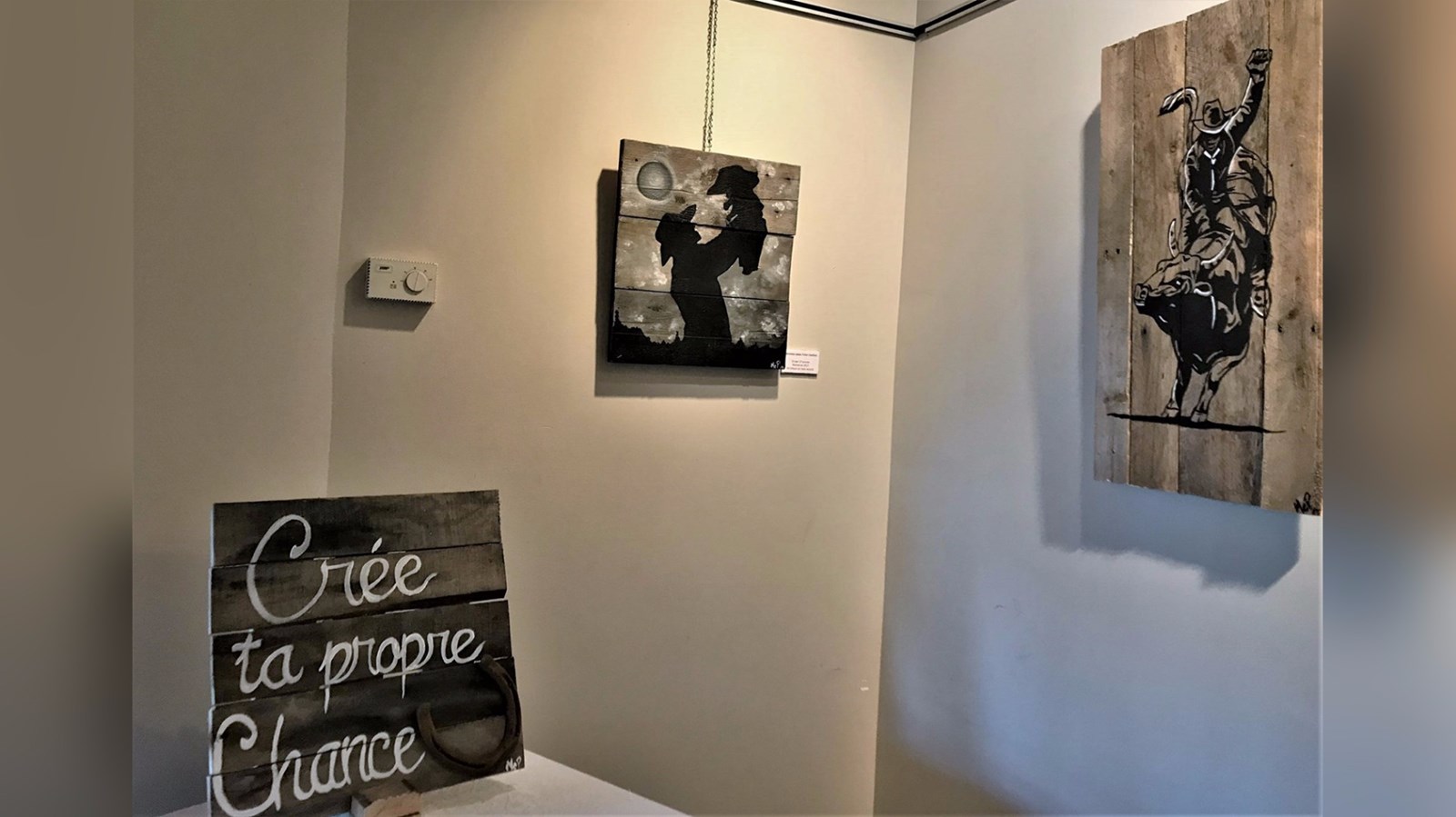 La première exposition en solo de l'artiste beauceronne Marie-Claude Poulin aura lieu du 15 octobre au 15 novembre 2017 à la bibliothèque Madeleine-Doyon de Beauceville.