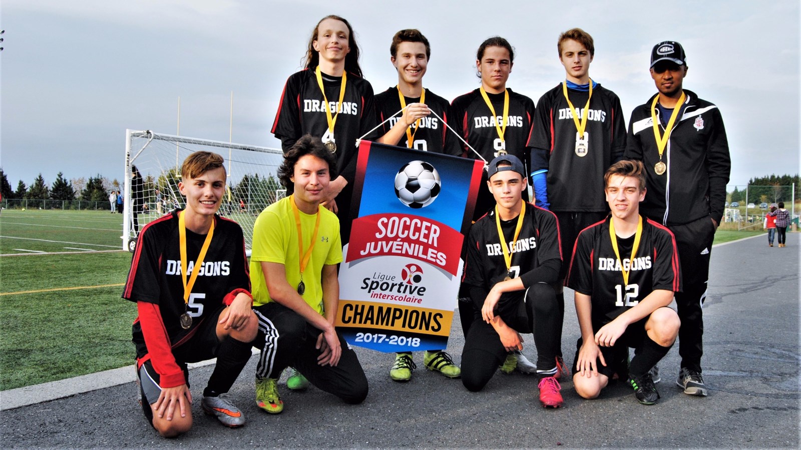 Un tournoi de soccer extérieur rassemble 40 équipes de la CSBE à St-Georges