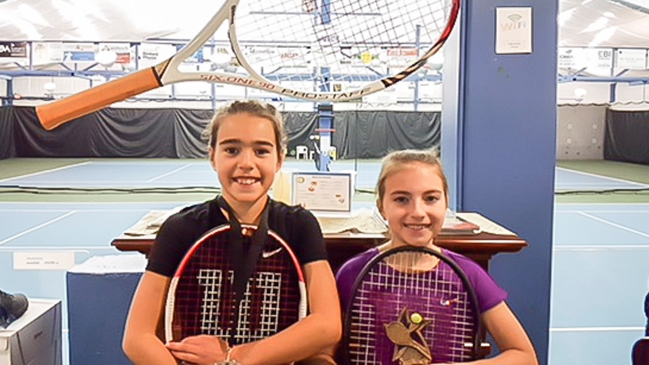 Julia Blanchette et Catherine Rodrigue.