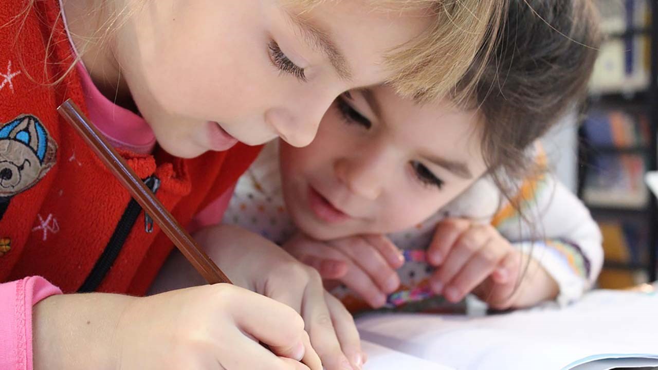 Autisme au Québec : plus nombreux chez les garçons
