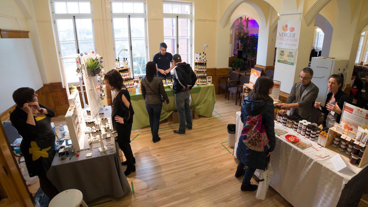 Près de 4000 visiteurs au Salon des artistes et des artisans