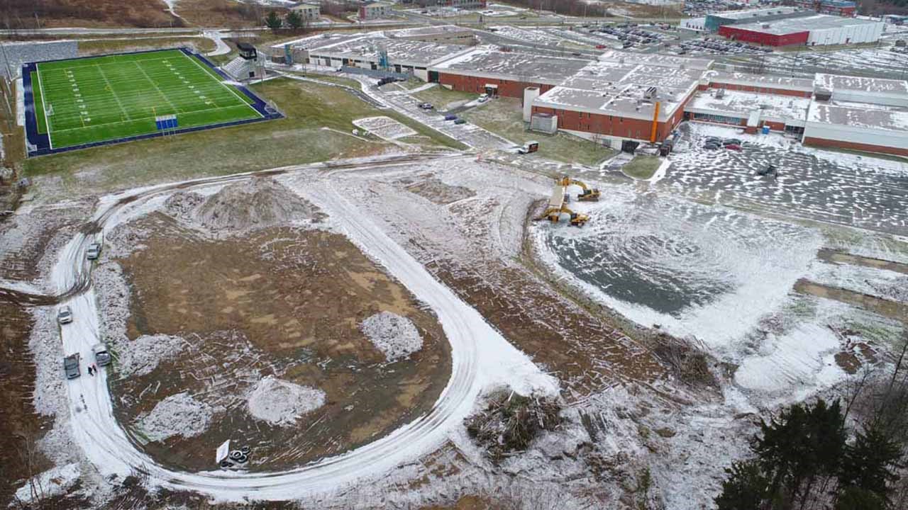 Première pelletée de terre à Sainte-Marie pour le nouveau terrain de baseball