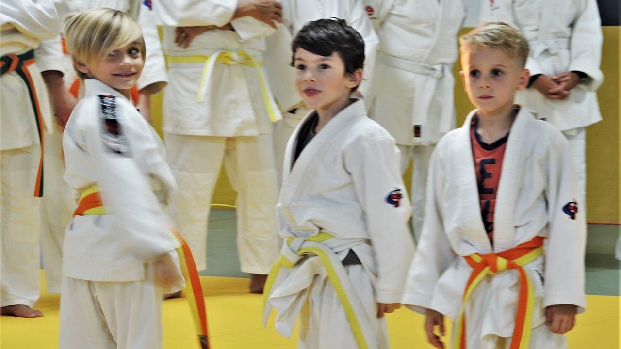 L'entraîneur Martin Beaulieu de l'entreprise Judo Beauce a reçu une somme de 662,85 $ de la part de l’Unité régionale de loisir et de sport de la Chaudière-Appalaches. 