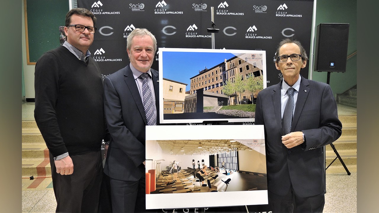 De gauche à droite : le président de la Fondation des Condors du Cégep Beauce-Appalaches, Michel Giroux, le directeur général du Cégep, Mario Landry, et le président de la Fondation du Cégep Beauce-Appalaches, René Allen.