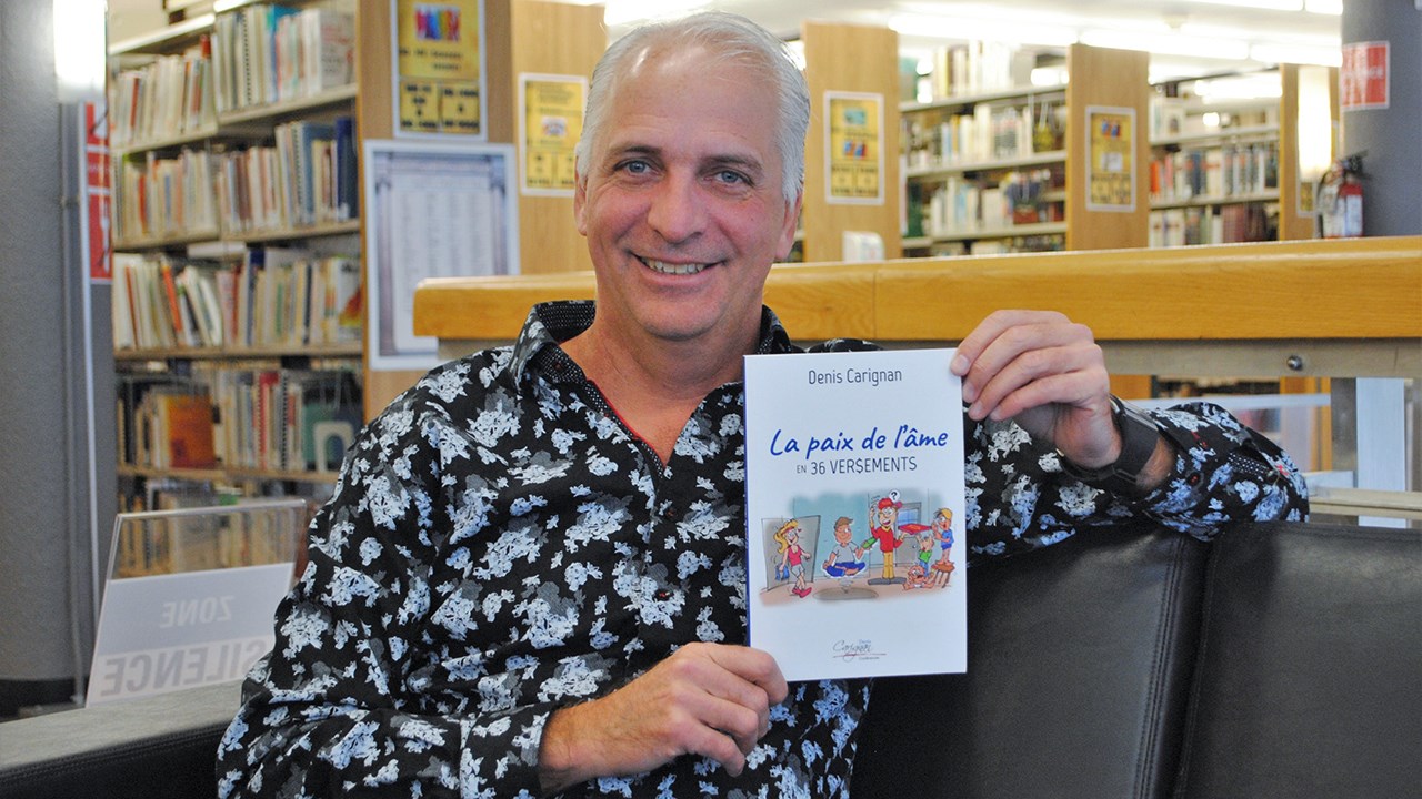 L'enseignant du Cégep Beauce-Appalaches et conférencier Denis Carignan lance son premier livre « La paix de l’âme en 36 versements ».