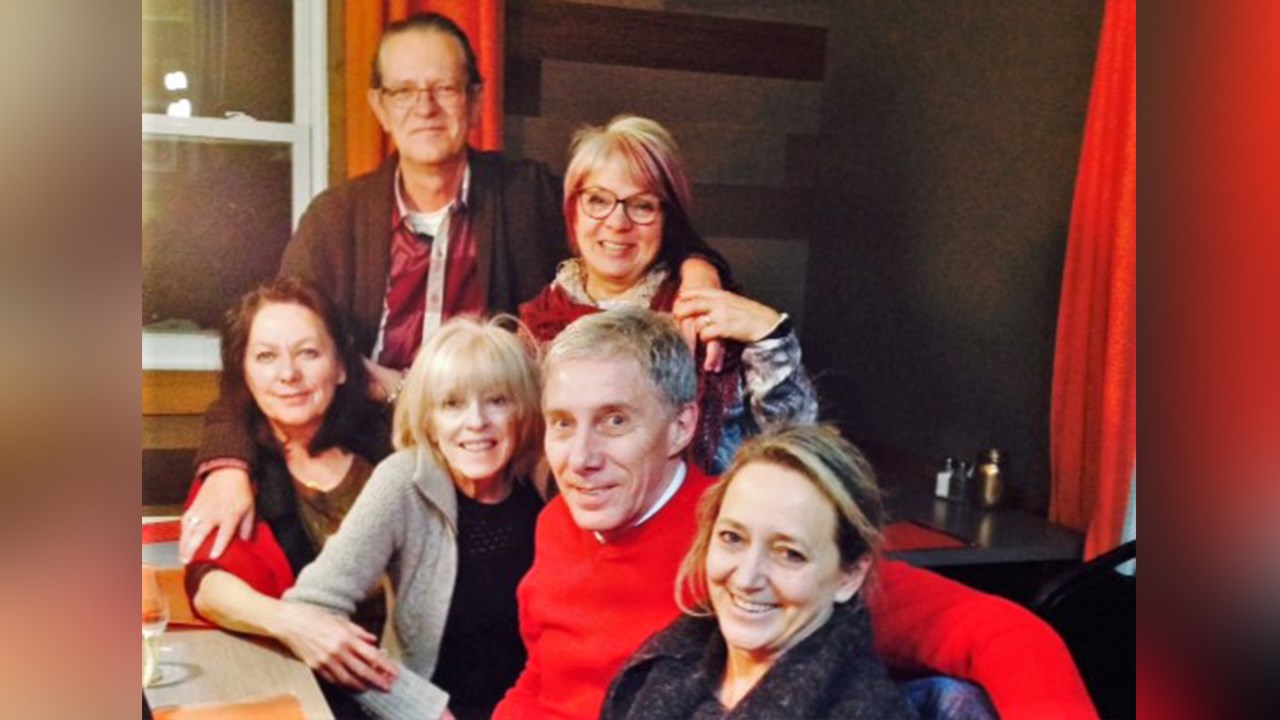 De l'arrière vers l'avant : Richard Lapointe, président, Denise Leclerc, administratrice, Suzie Guay, directrice générale, Louise Chamberland, coordonnatrice du comité de sélection, Luc Thibaudeau, secrétaire, et Michelle Giguère, vice-présidente. Absent de la photo, Daniel Ferland, administrateur.