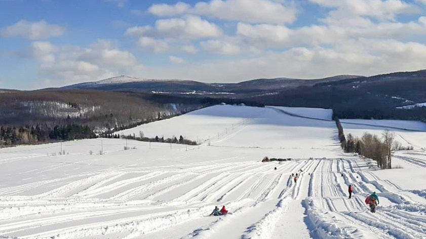 Onze pistes étaient proposées pour cette 10e édition des Glissades familiales de Saint-Sylvestre.