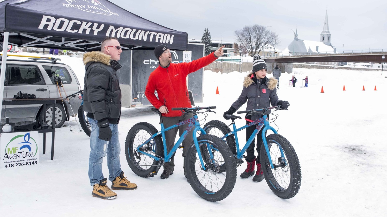 La trottinette des neiges s’invite à l’île Ronde, la population est sous le charme
