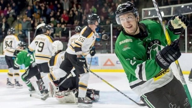 Le Cool FM de Saint-Georges a subi une défaite de 4-3 contre les Marquis de Jonquière samedi soir.