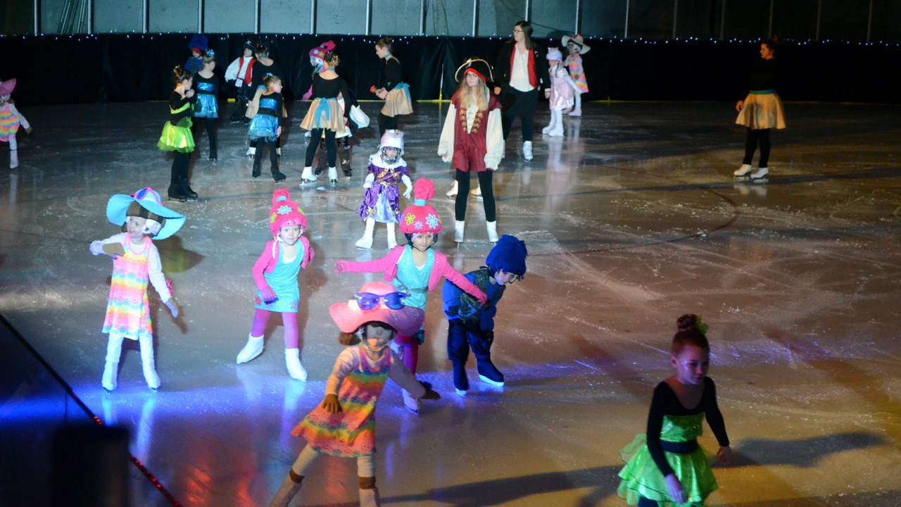 Près de 300 personnes au spectacle des 40 ans des Sarcelles de Saint-Éphrem