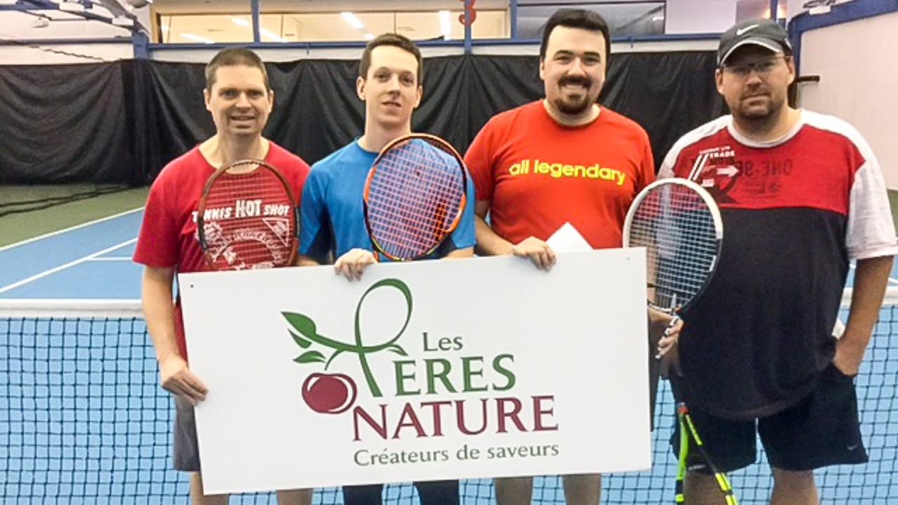 Pas moins de 32 équipes ont participé à la 1ère édition du tournoi de double Les Pères Nature