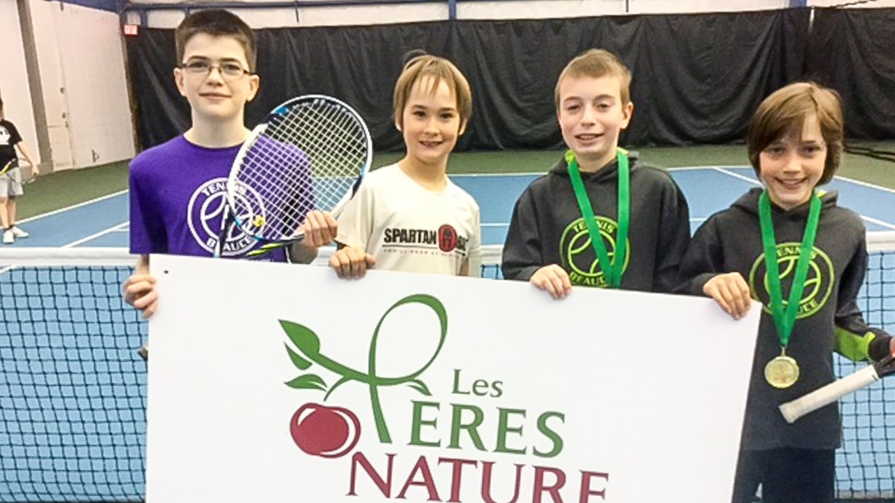 Pas moins de 32 équipes ont participé à la 1ère édition du tournoi de double Les Pères Nature