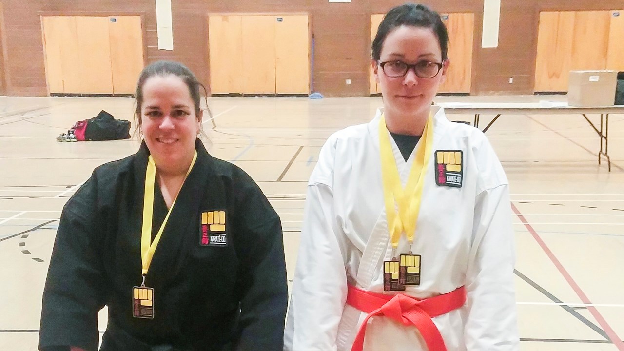 De gauche à droite, Sonia Lachance et Chantal Plante, du dojo de Saint-Gédéon. 
