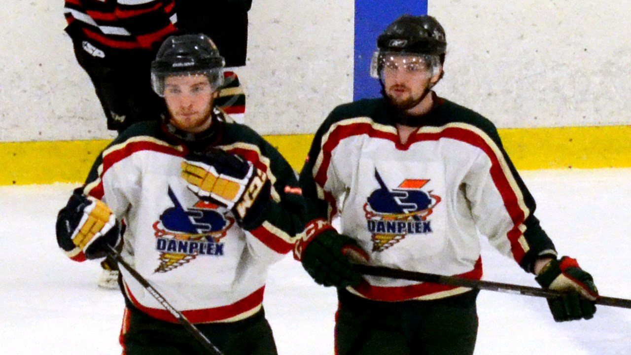 Le Danplex à une seule victoire du championnat de la LHBBF