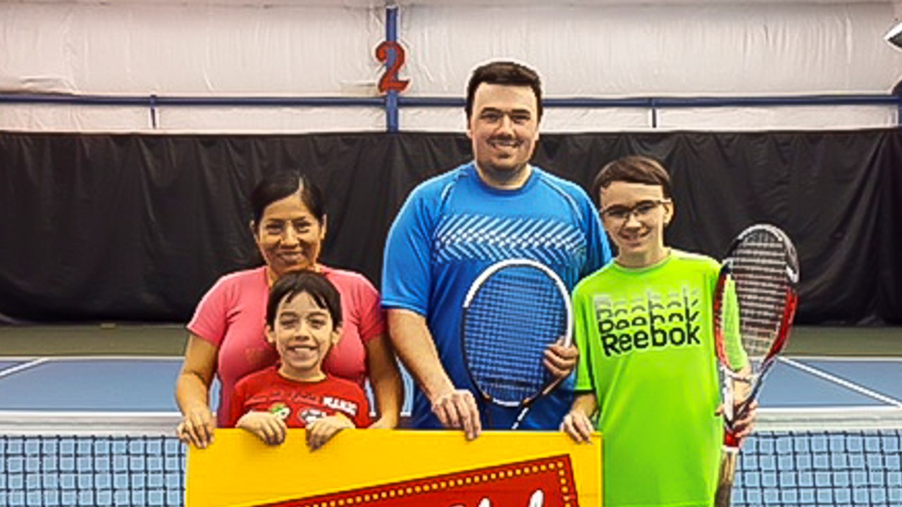 Succès du tournoi parents-enfants Vidéotron organisé par Tennis Beauce