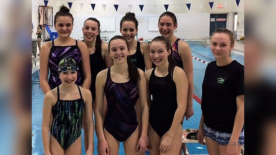 Rang arrière : Marie-Élaine Bougie, Stéphanie Giroux, Émy Blanchette et Évelyne Lacasse. Rang avant : Samuel Thériault, Alyson Venable et Ariane Lapointe.