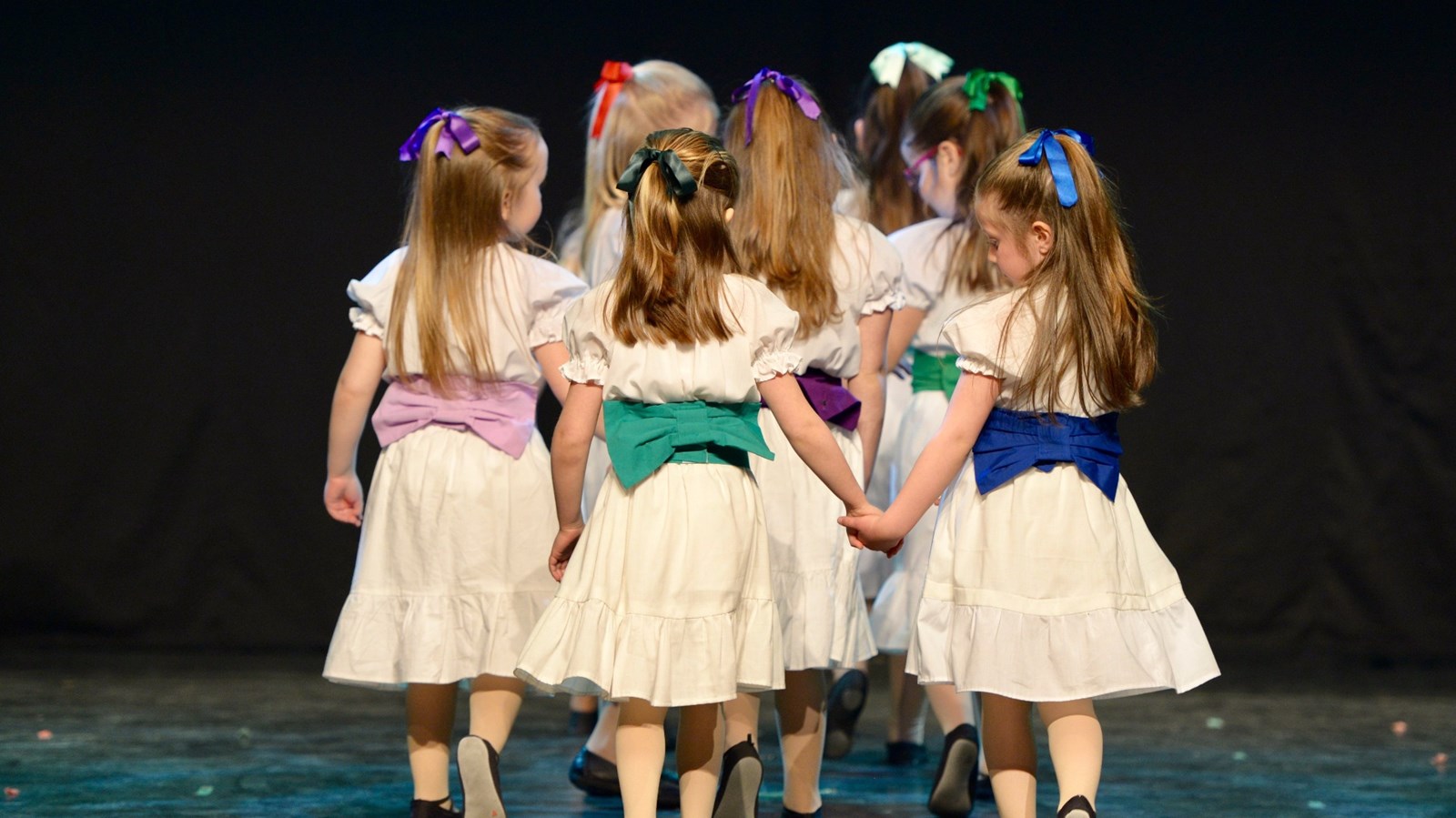 Le 41e spectacle annuel de l'école de danse Manigance de Sainte-Marie avait lieu le samedi 29 avril 2017.