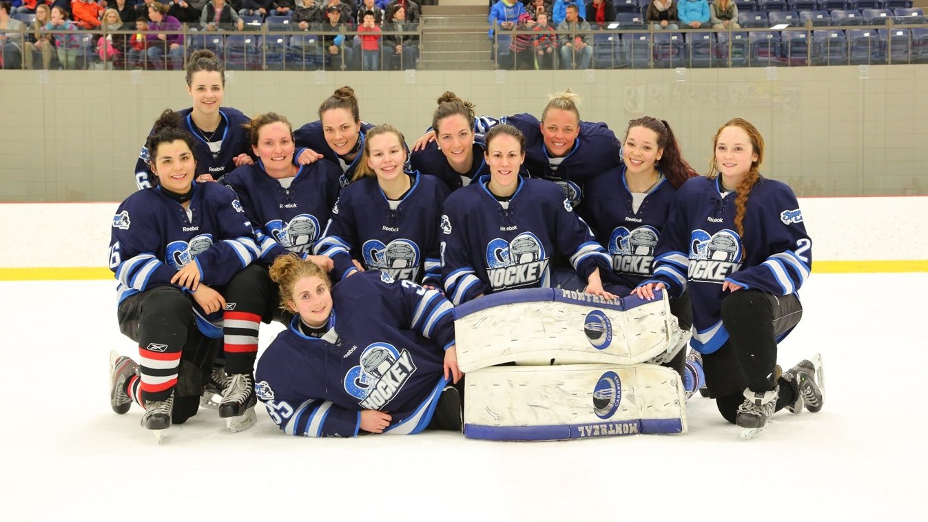 Go Hockey s'est incliné en finale A face aux Titans. Le match s'est terminé au compte de 4-2 pour les Titans.