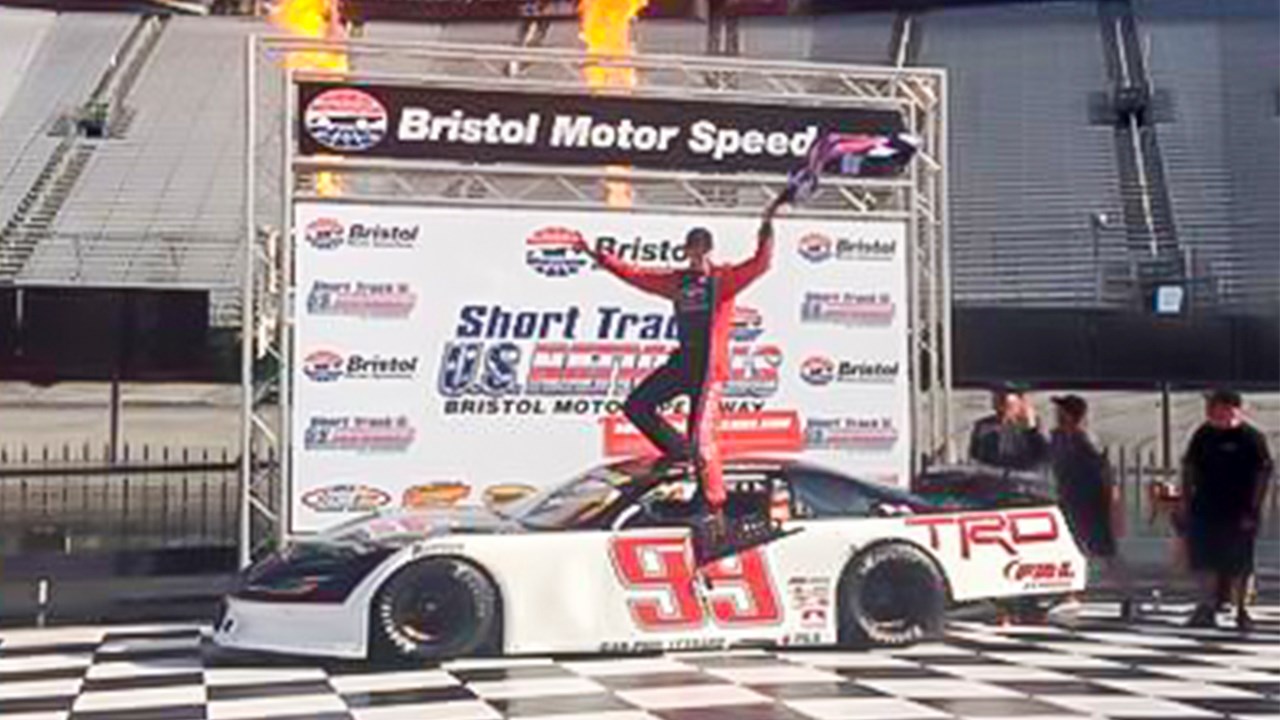 Raphaël Lessard remporte la pole position pour le championnat américain de courte piste