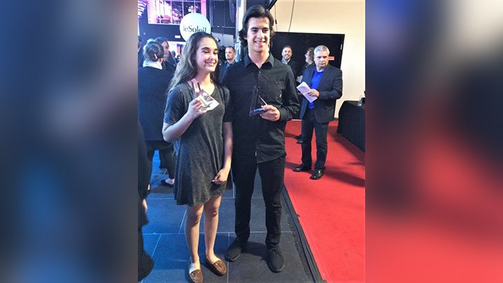 Marguerite Sweeney et Eliot Grondin ont tous deux remporté le titre de la Découverte de l'année au Gala de l'athlète 2017.