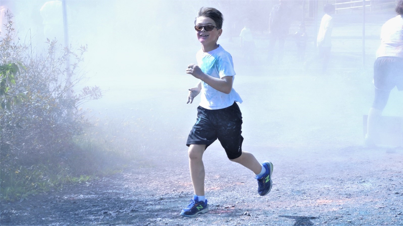 Succès pour la deuxième édition de la course colorée déguisée au Parc des Sept-Chutes