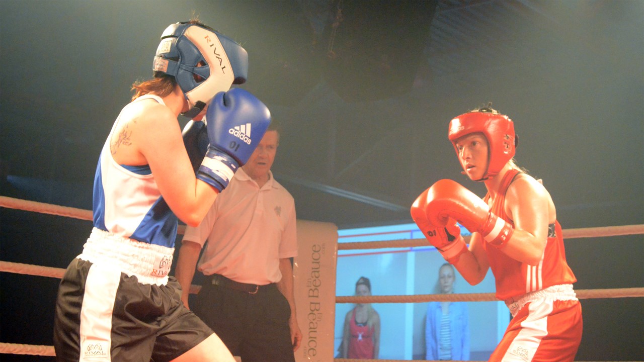 Plus de 850 personnes assistent au Super gala de boxe Dooly's