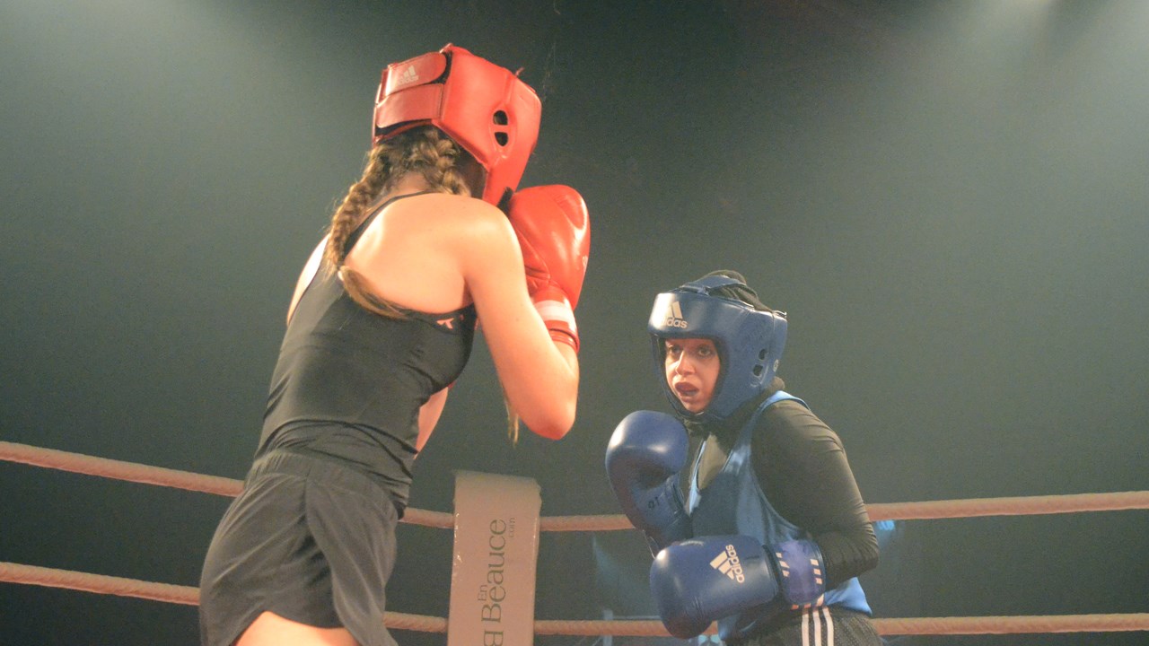 Plus de 850 personnes assistent au Super gala de boxe Dooly's
