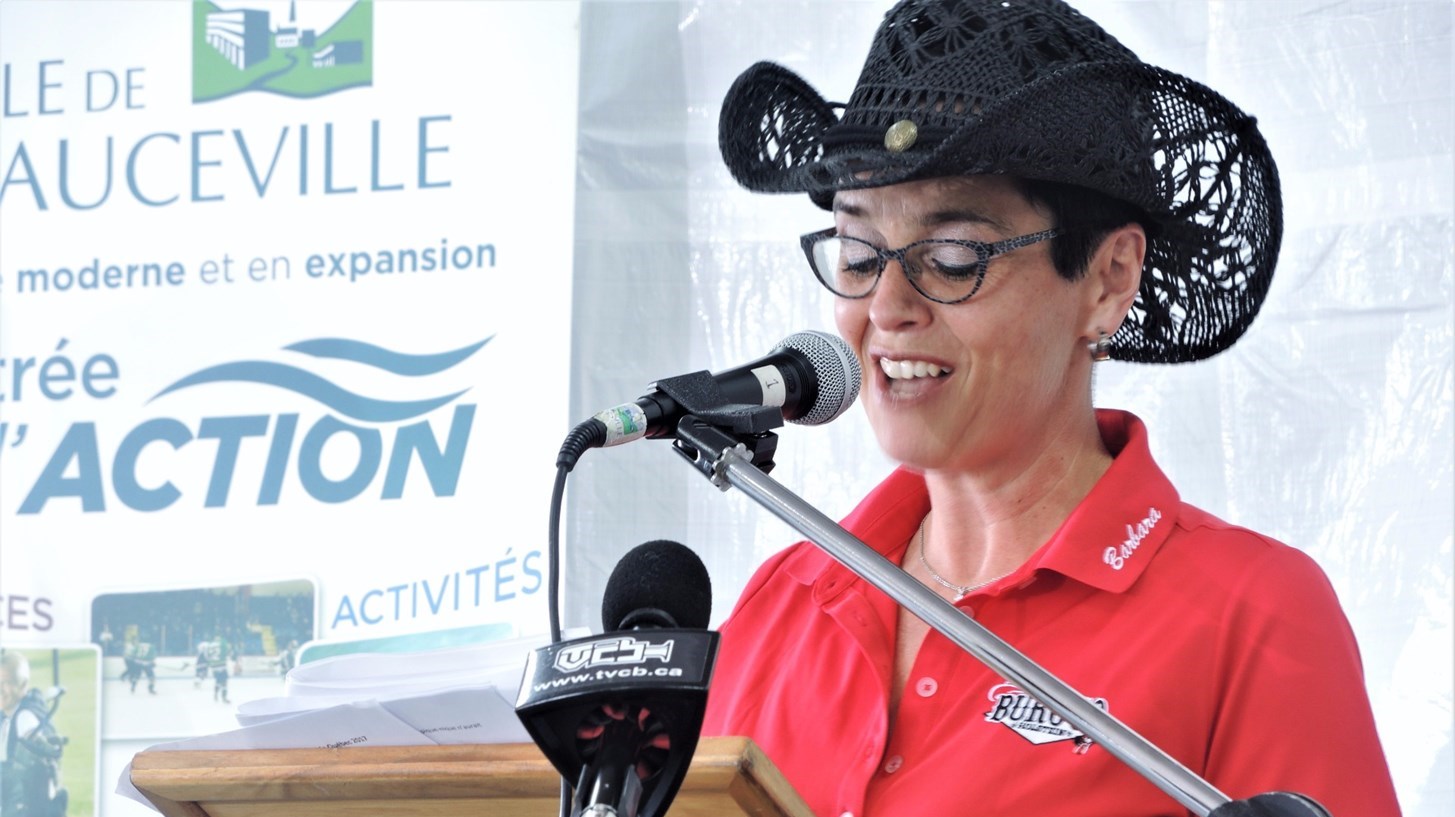 Barbara Paquet, présidente du comité organisateur du Pique-Nique Holstein Québec, édition 2017.