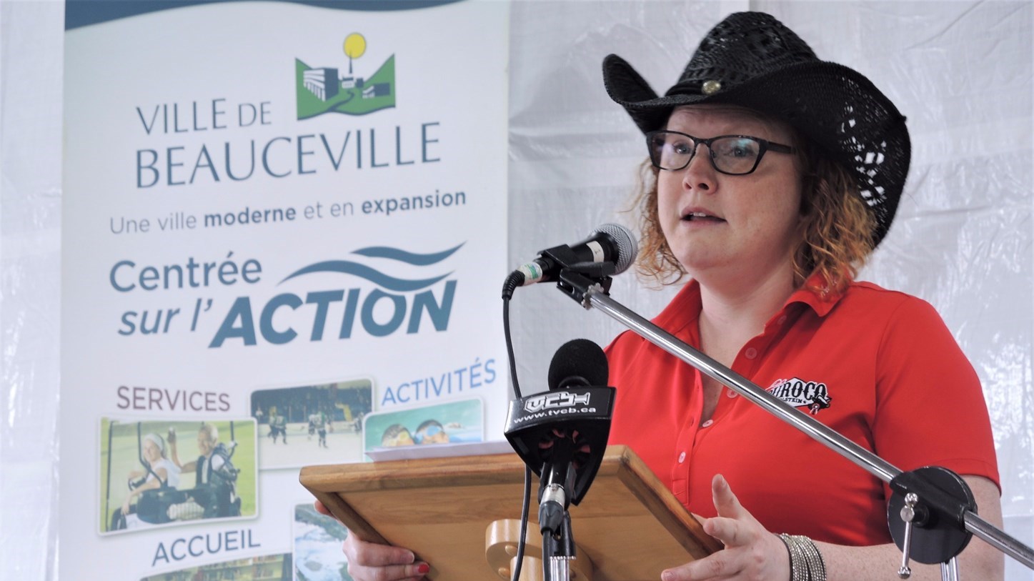 Angèle Hébert, Agente à la promotion chez Holstein Québec.